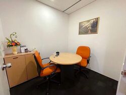 United Square (D11), Office #586021481